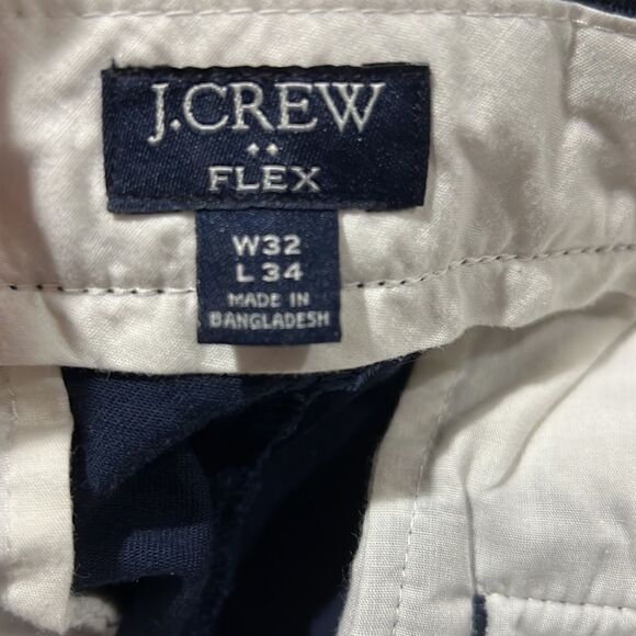 J. Crew Factory Slim-fit flex chino pant in Navy Blue EUC size 32/34 - Picture 8 of 11